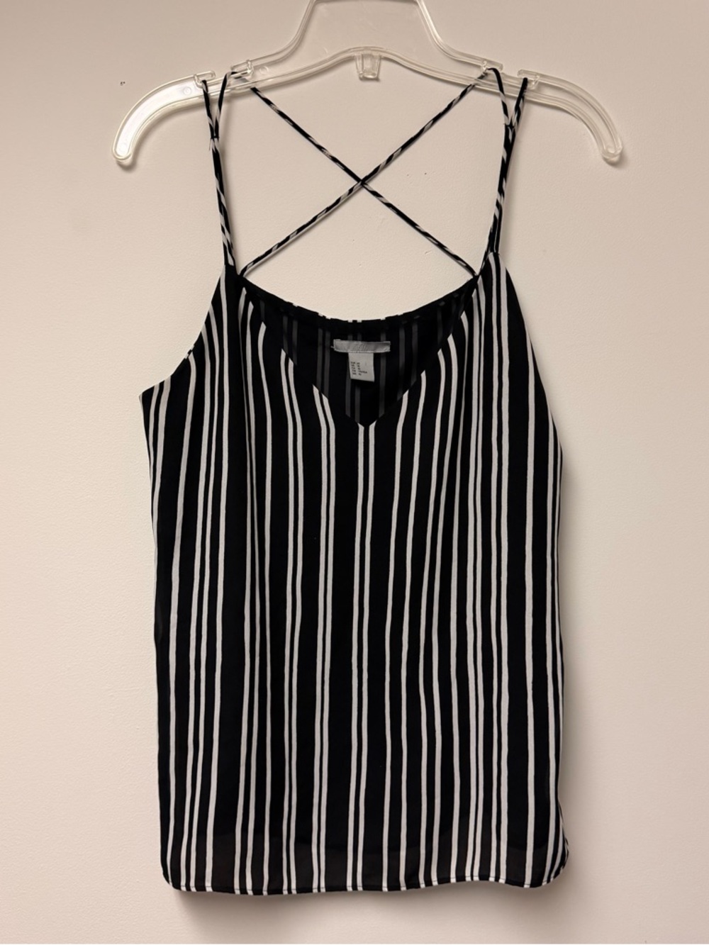 3/$20 🌺 H&M Stripe Cami